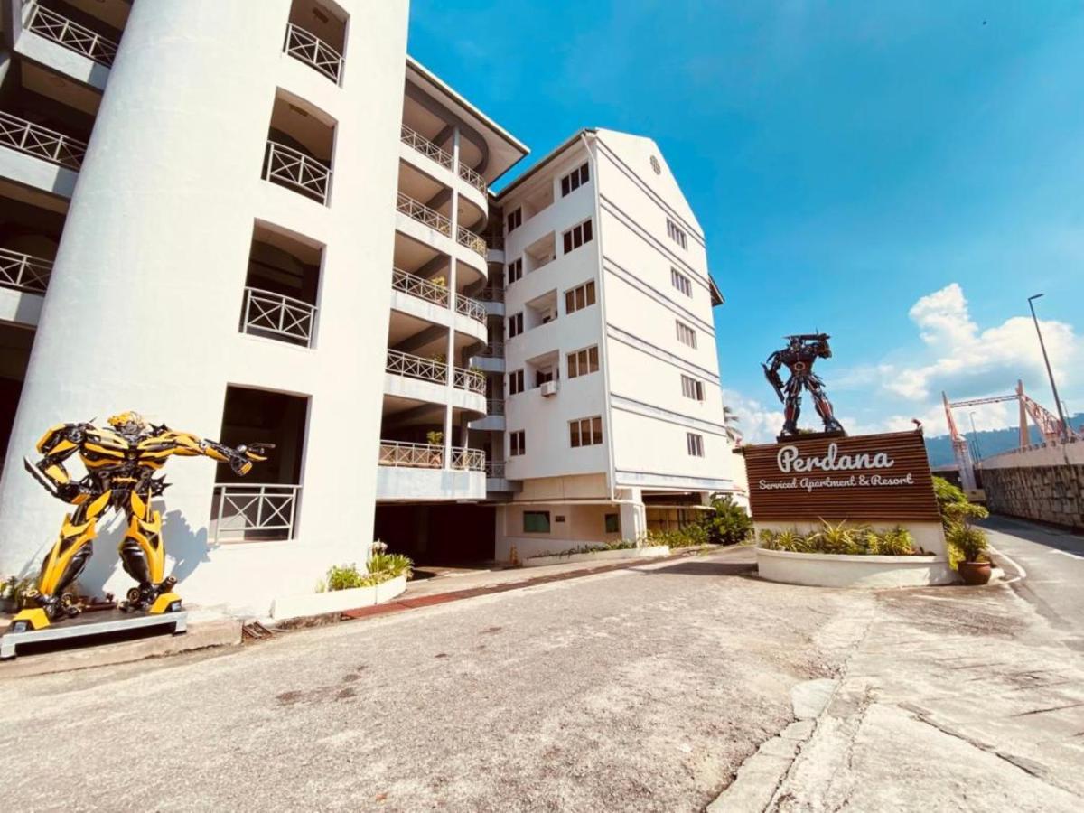Perdana Serviced Apartment & Resorts Padang Mat Sirat Eksteriør bilde