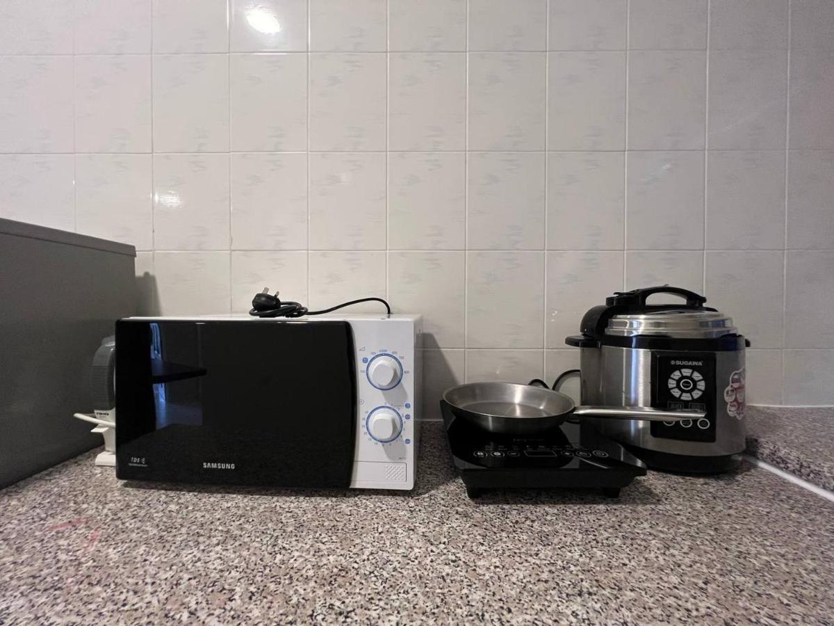 Perdana Serviced Apartment & Resorts Padang Mat Sirat Eksteriør bilde