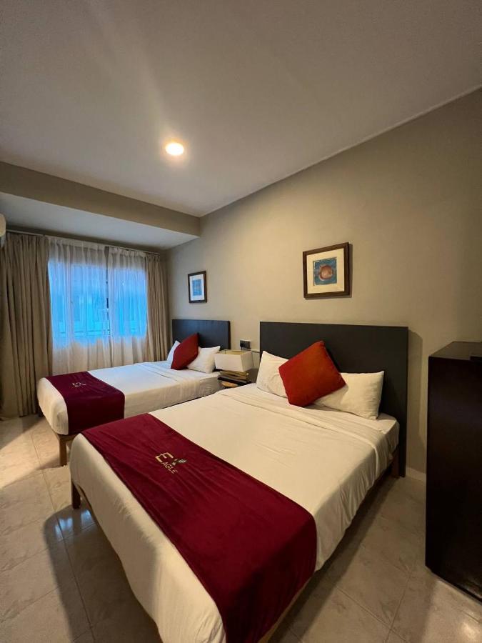 Perdana Serviced Apartment & Resorts Padang Mat Sirat Eksteriør bilde