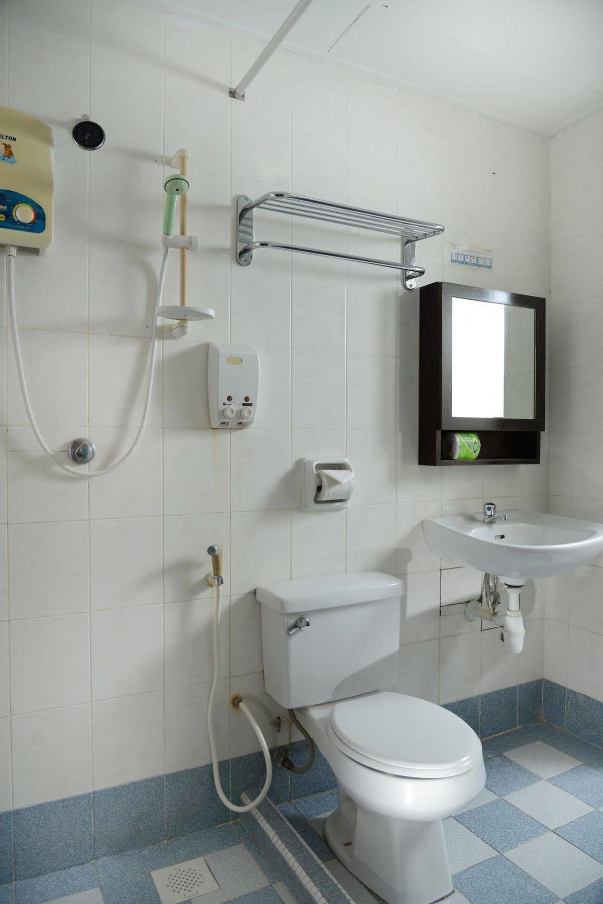 Perdana Serviced Apartment & Resorts Padang Mat Sirat Eksteriør bilde